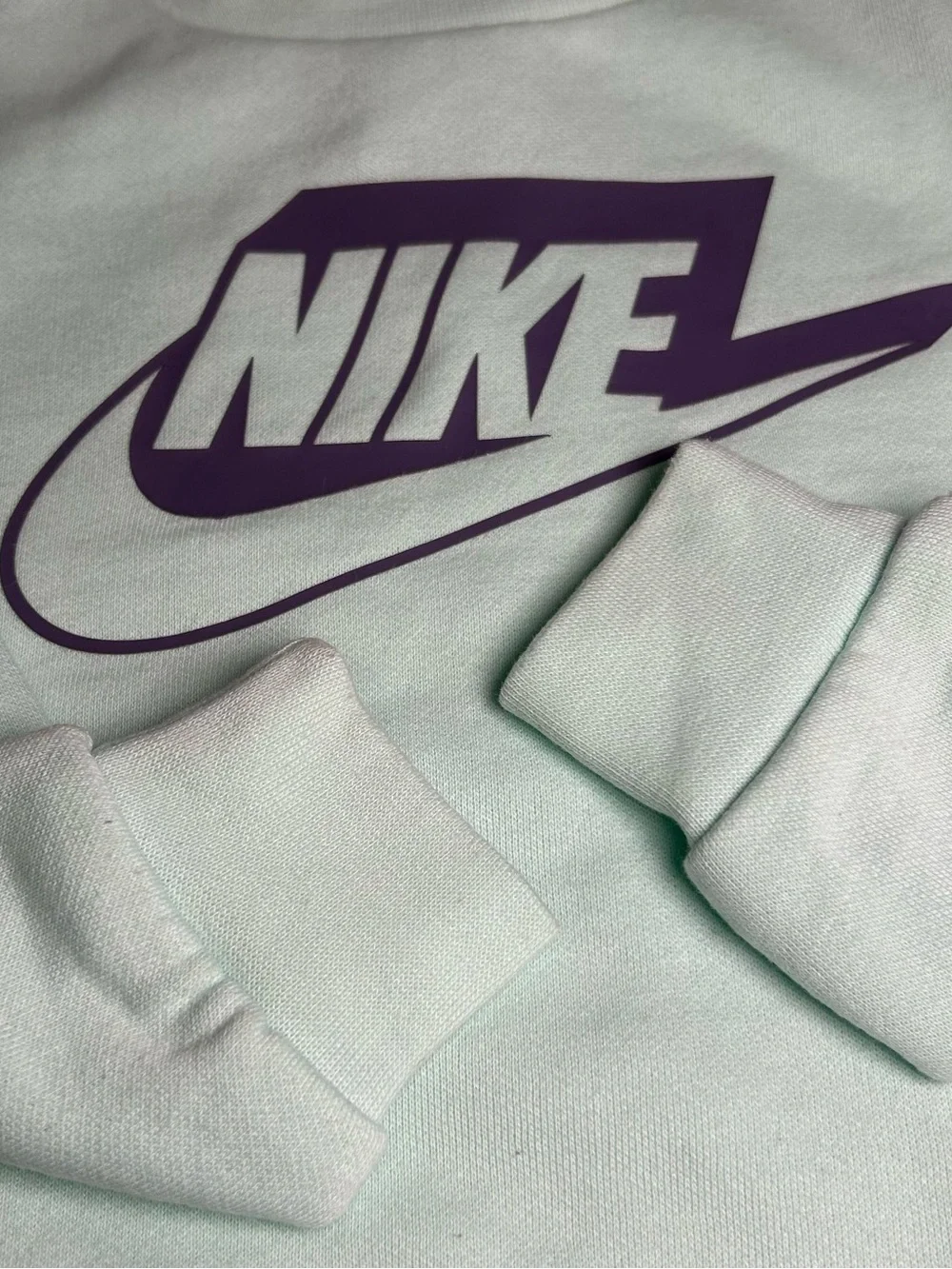 Nike girl’s sweatsuit